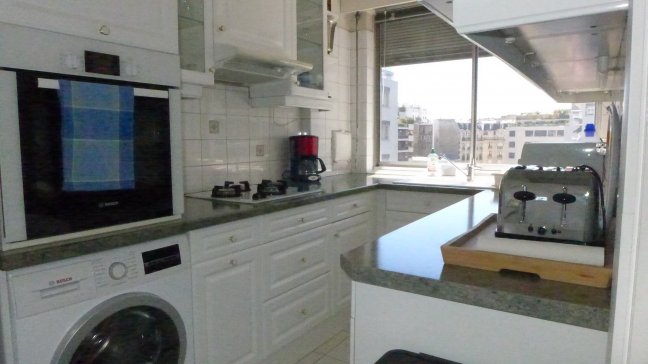 Location appartement meubléParis 75015