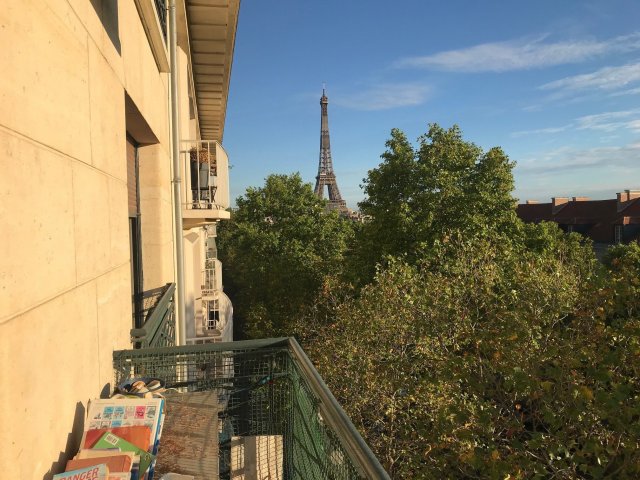 Location appartement meubléParis 75015