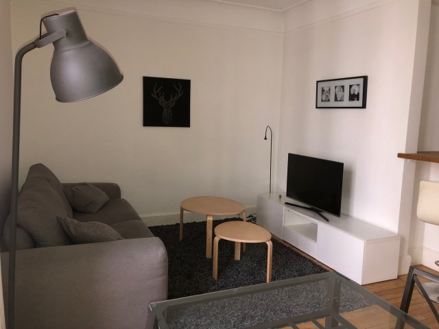 Location appartement meubléParis 75015