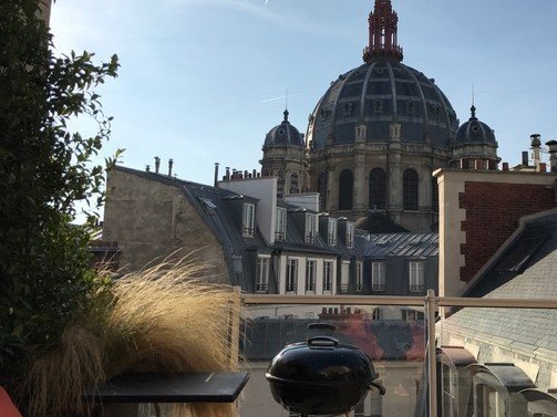 Location appartement meubléParis 75008